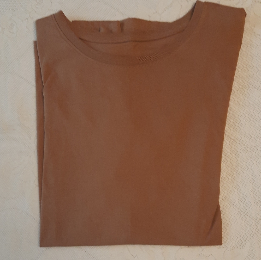 "PACT" Organic Cotton Classic Brown Women's Tee